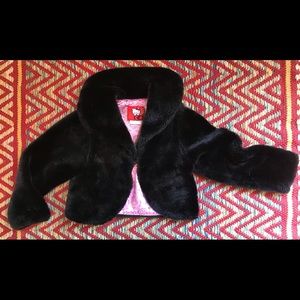 ❤️HP Hello Kitty Toddlers Fur Shrug Free shipping!